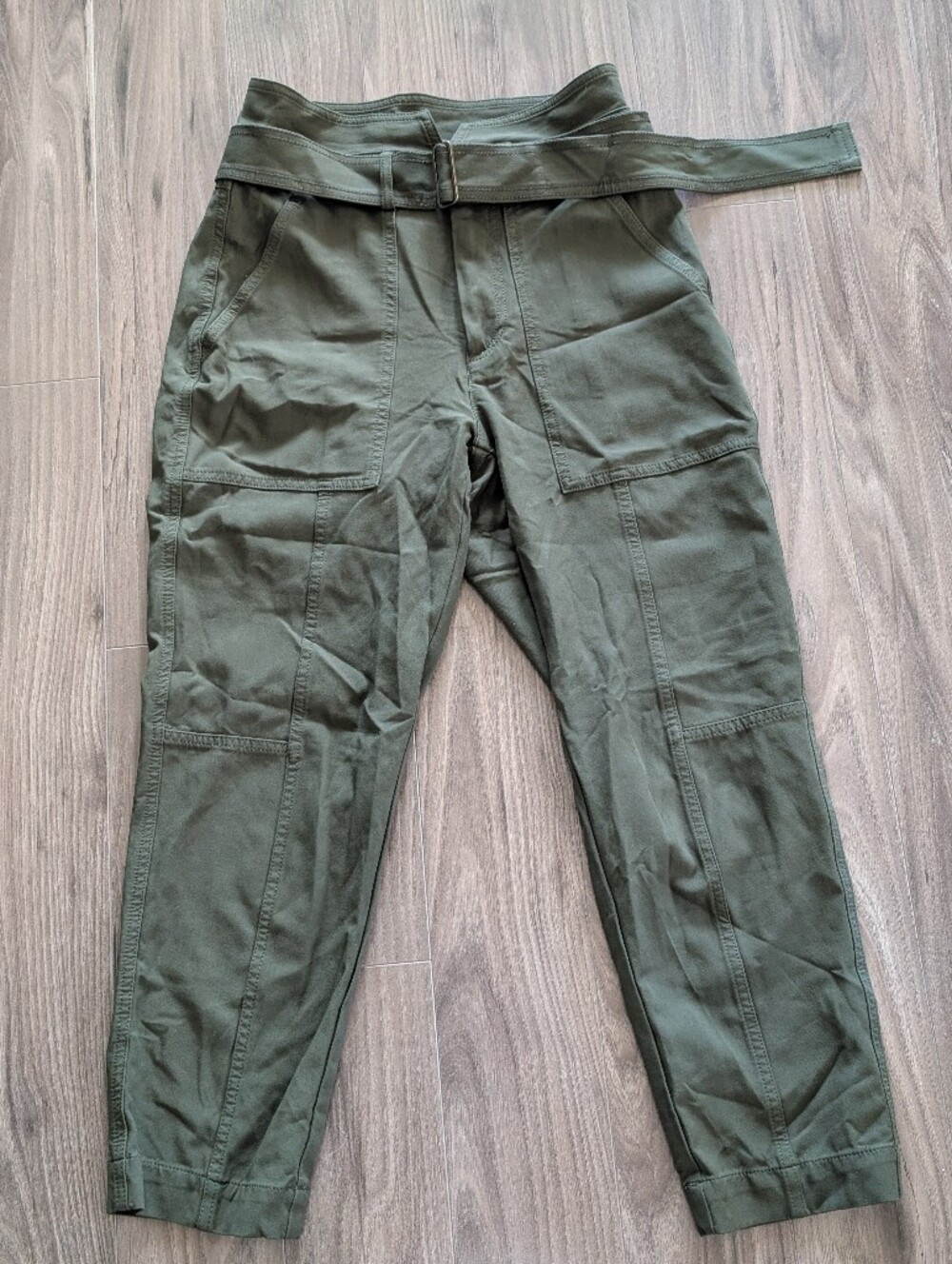 Banana Republic Olive Green Stretchy Ankle Ponte Pants with Matching Belt (Size